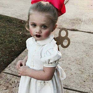 Χειροποίητη αποκριάτικη στολή για μωρό κορίτσι κουρδιστή κούκλα